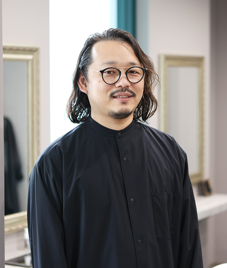 高松市室新町の美容室unic(ウニック)スタイリスト
